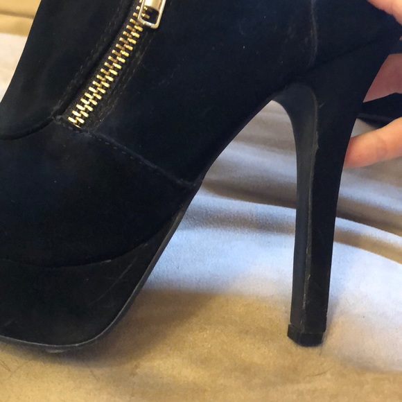 Black platform heels - Picture 5 of 5